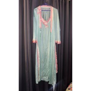 VTG 1970s Vanity Fair Gown And Robe Set Pink Maxi Pastel Nylon Sz Small USA